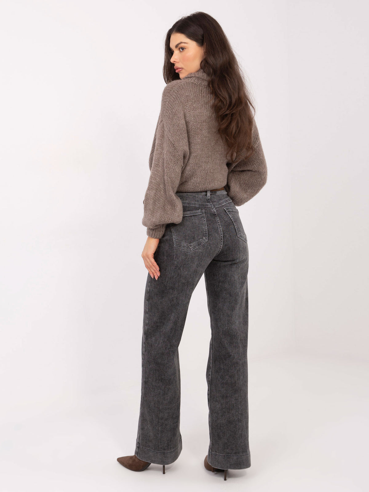 Dark Gray Straight-Leg Jeans
