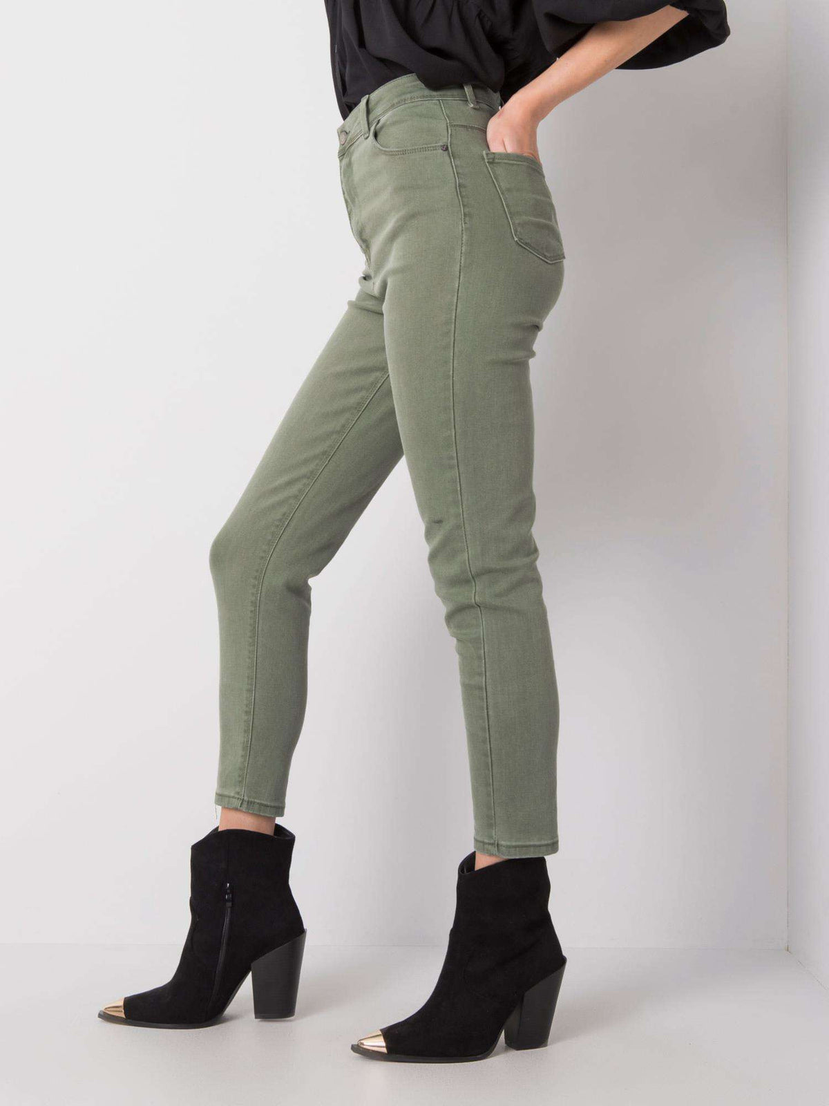 Khaki High-Waisted Jeans
